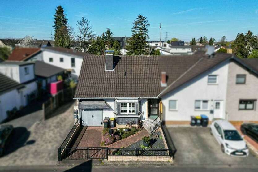Haus zum Kaufen in Köln 349.000 € 114.14 m²
