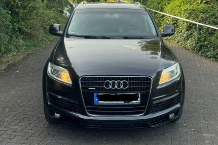 Audi Q7 243.022 km 10.800 &euro; Bonn 53179