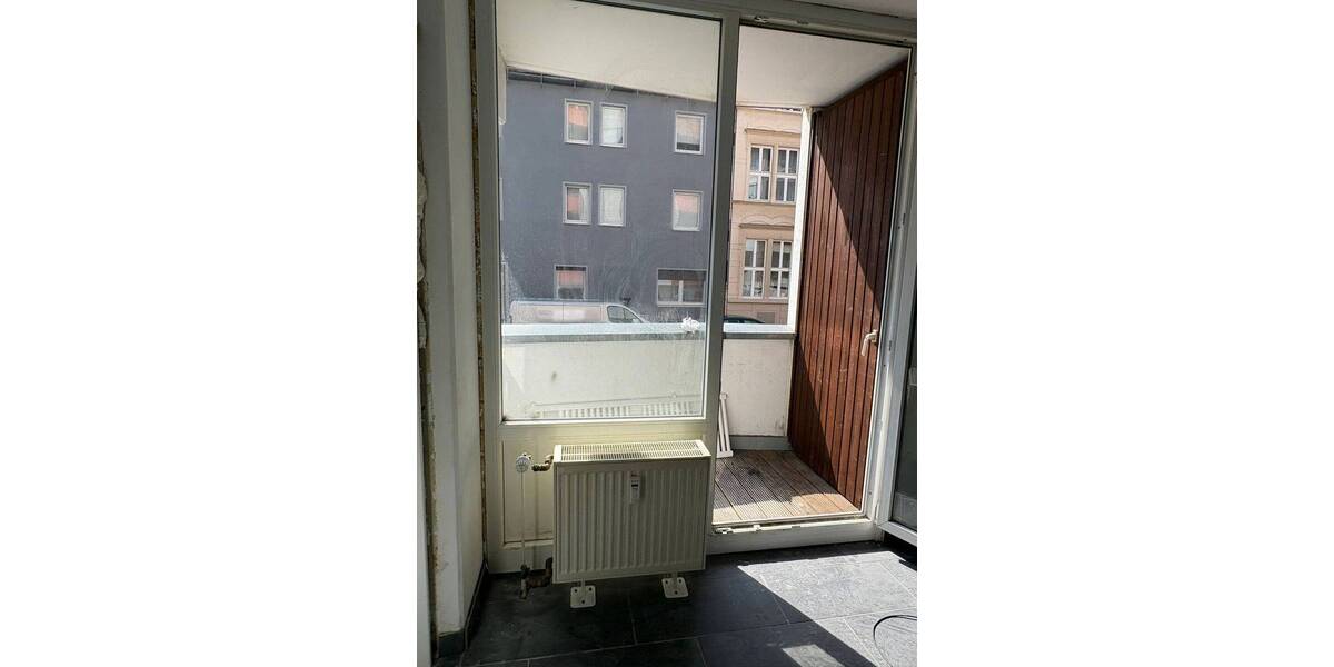 Etagenwohnung Köln Nippes - 2 Zimmer, 35 m&sup2;, 600&euro; | Angebot:26230401