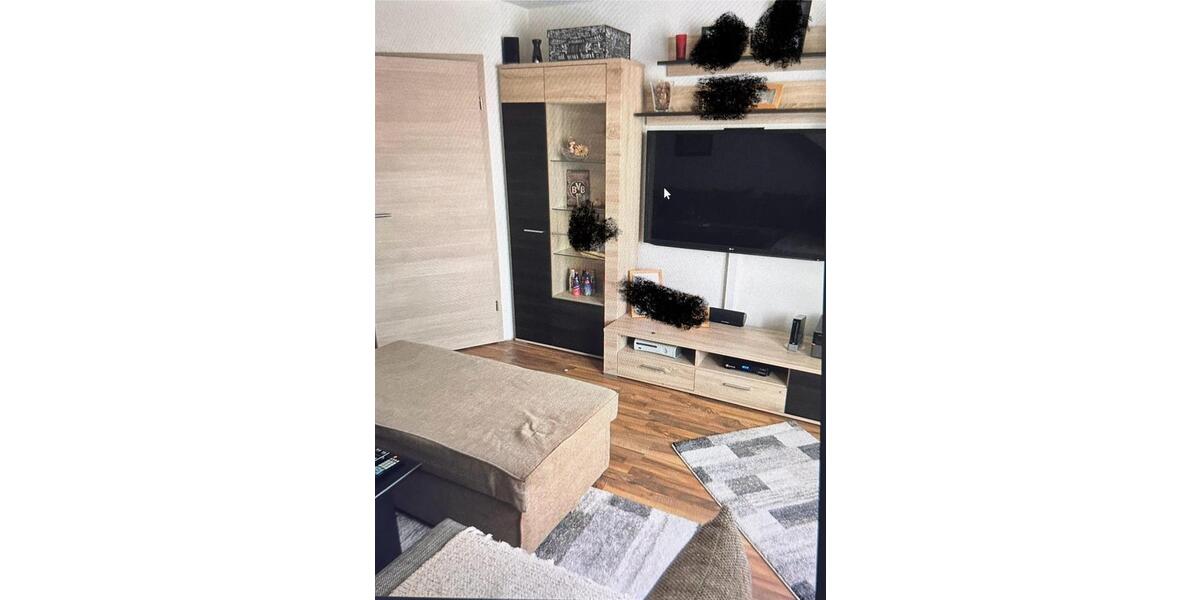 Dachgeschoßwohnung Bergisch Gladbach Gronau - 3 Zimmer, 70 m&sup2;, 1.100&euro; | Angebot:25274240