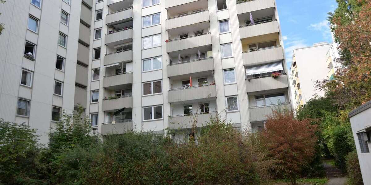 Etagenwohnung Köln Kalk - 4 Zimmer, 92 m&sup2;, 1.350&euro; | Angebot:27327879