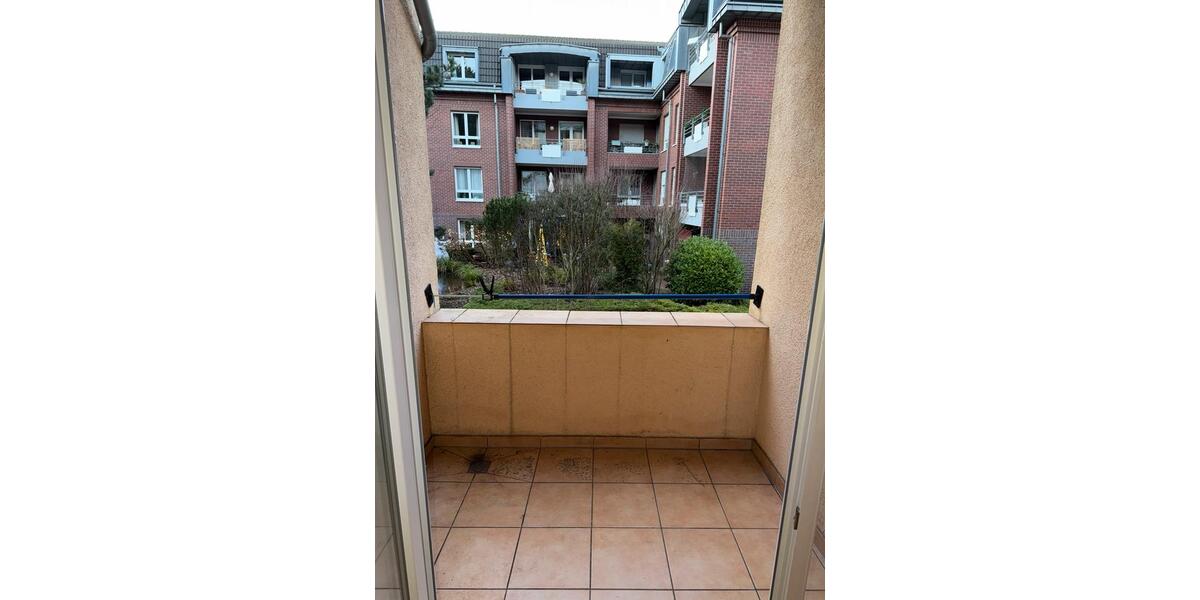 Charmante 3 Zimmer - Altbauwohnung mit Balkon 3 zimmer