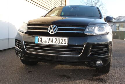 VW Touareg 236.739 km 13.333 &euro; Bergisch Gladbach 51427