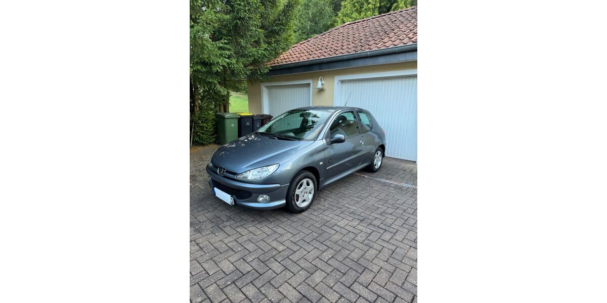 Peugeot 206 87.000 km 3.500 &euro; Hennef 53773