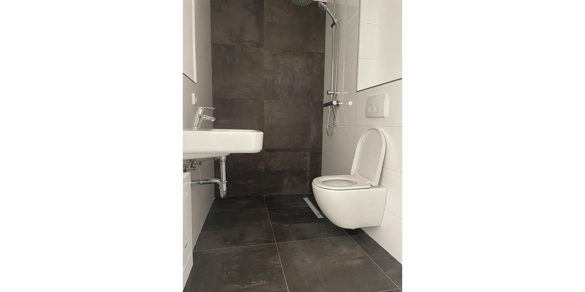 LUXUS APARTMENT MIT BALKON IN TOP LAGE - ERSTBEZUG 1 zimmer