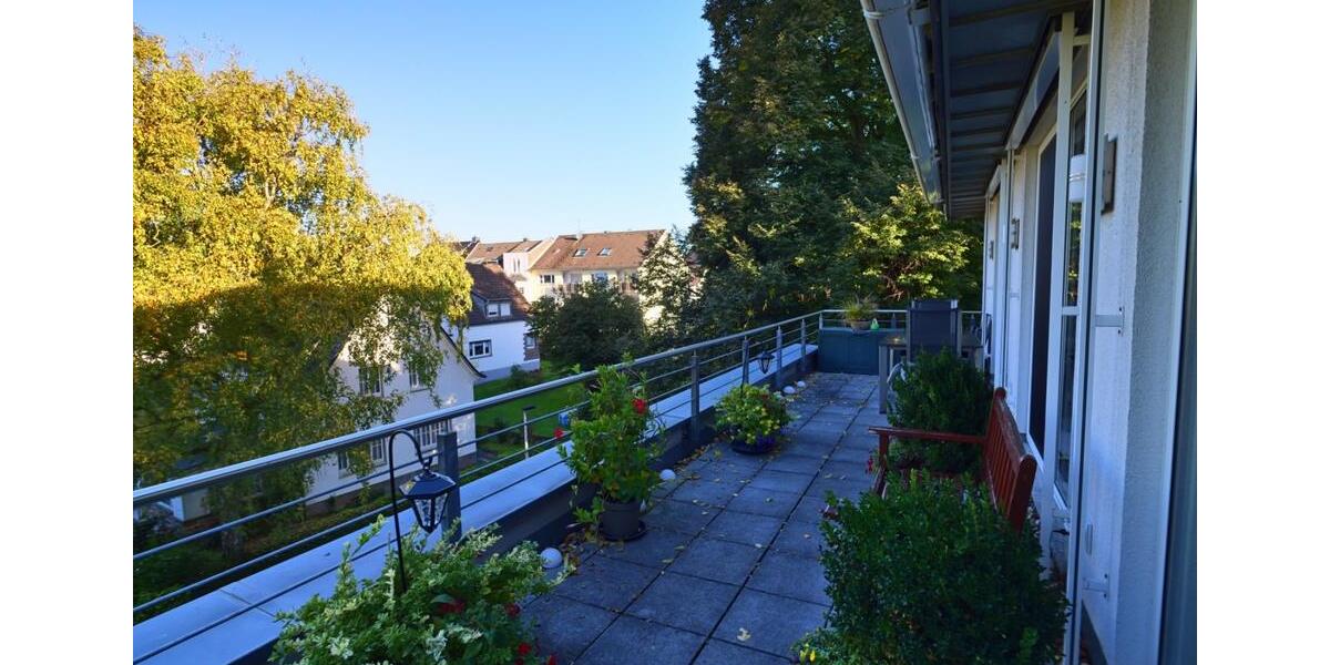 Außergewöhnliche Penthouse-Wohnung mit 2 Dachterrassen in Ohligs 3.5 zimmer