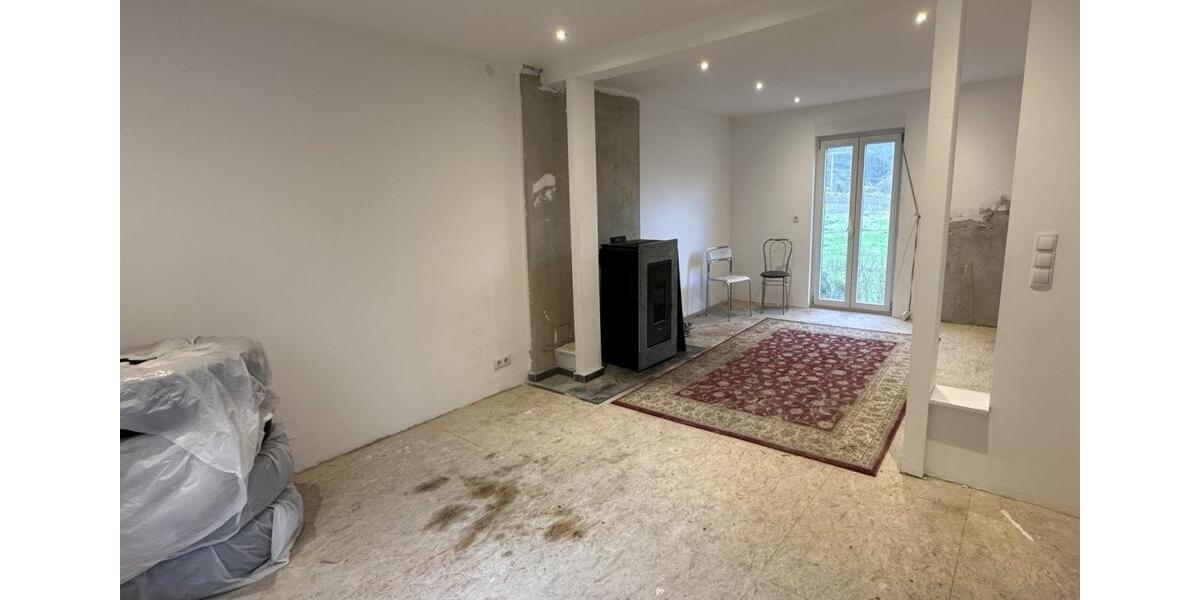 Einfamilienhaus Wesseling - 3 Zimmer, 120 m&sup2;, 249.000&euro; | Angebot:26241600