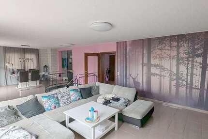 Wohnung zum Kaufen in Hennef Eulenberg 385.000 € 156 m² 6 zimmer