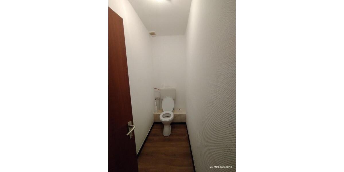 Köln-Ehrenfeld (Bickendorf) U-Bahn-Haltestelle Akazienweg freitragende Lagerhalle mit Büro und Ausstellungsfläche (ca. 850 m²) + Außenfläche - Gewerbeobjekt Köln Ehrenfeld | Angebot:26794414