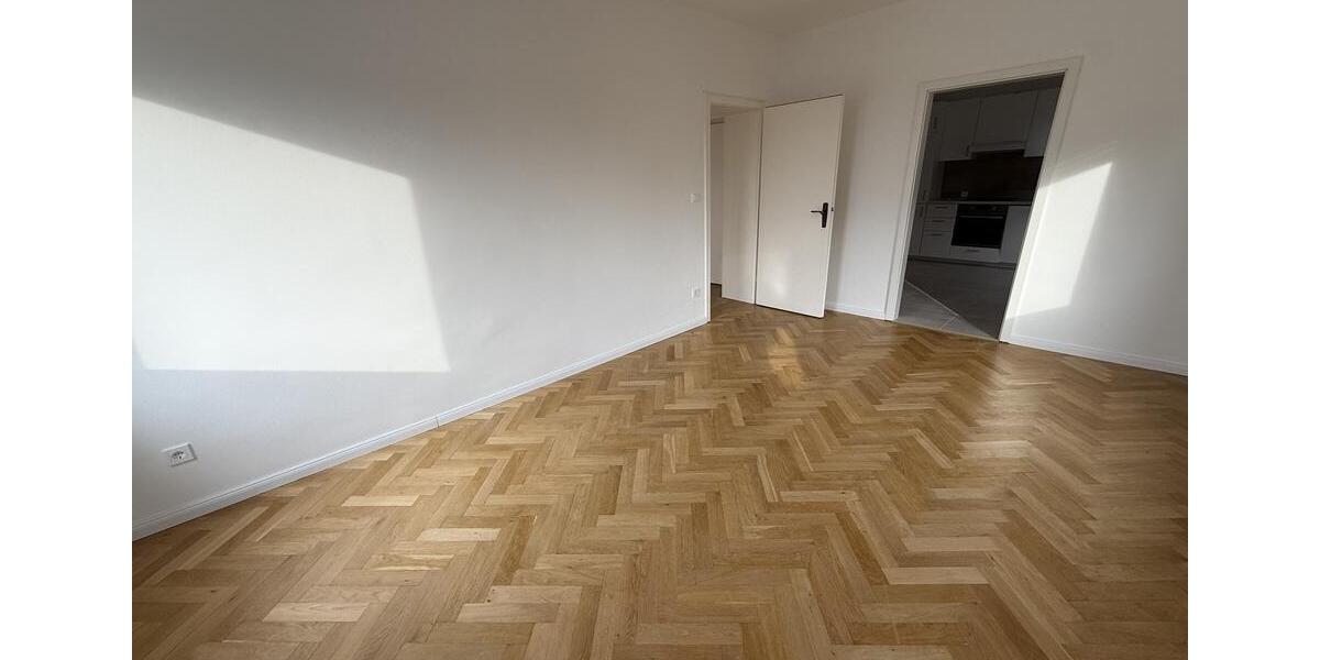 Maisonettenwohnung Bergisch Gladbach Gronau - 5 Zimmer, 135 m&sup2;, 1.700&euro; | Angebot:24662303