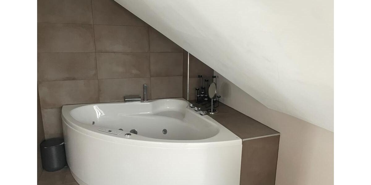 Haus In Solingen zu vermieten Bj 2021, mit Carport, 3,5 Stockwerk 6 zimmer