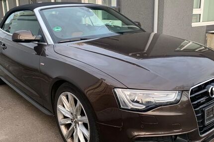 Audi A5 181.000 km 14.750 &euro; Köln 51105