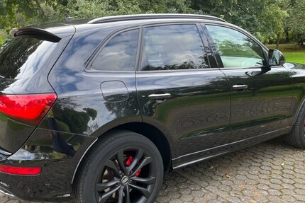 Audi Q5 158.000 km 23.000 € Bonn 53111