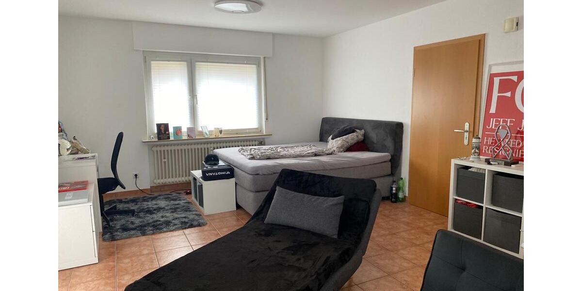 Hochparterre Bergisch Gladbach Paffrath - 1 Zimmer, 32 m&sup2;, 550&euro; | Angebot:26329314
