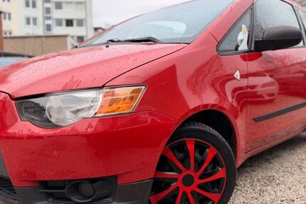 Mitsubishi Colt 80.000 km 2.450 &euro; Köln 50674