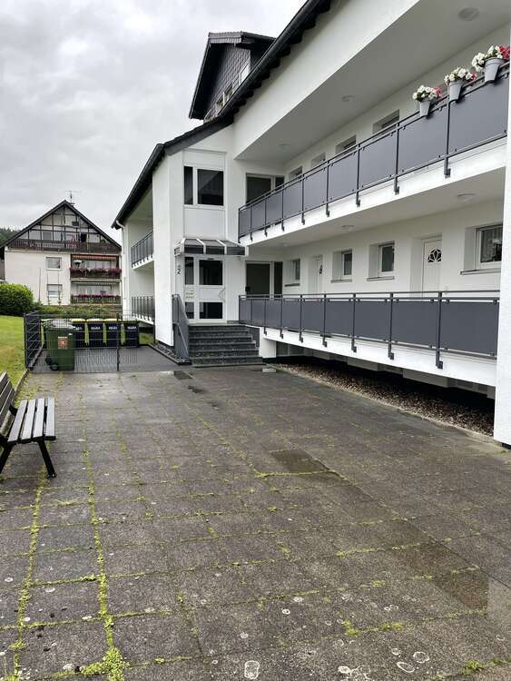Wohnung zum Mieten in Overath 375 € 47 m²