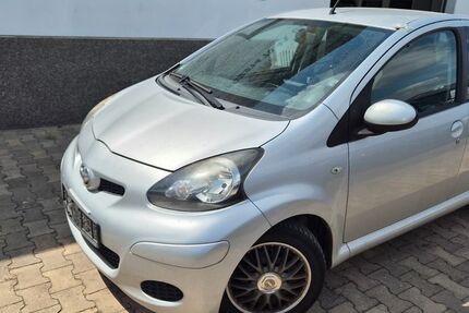 Toyota Aygo (X) 190.000 km 1.300 &euro; Elsdorf 50189