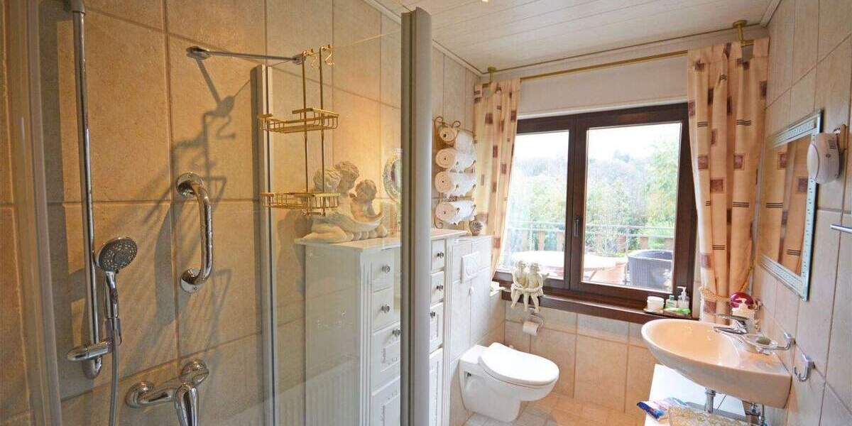 Gewerbeobjekt Brühl Badorf - 1 Zimmer, 698.000&euro; | Angebot:25916905