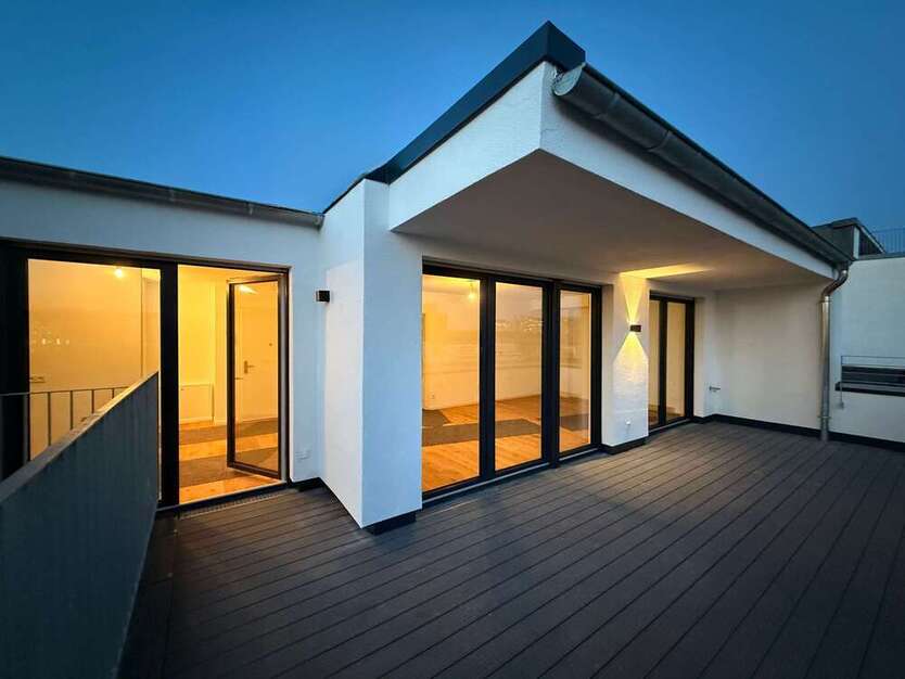 Wohnung zum Kaufen in Köln 759.000 € 94 m²