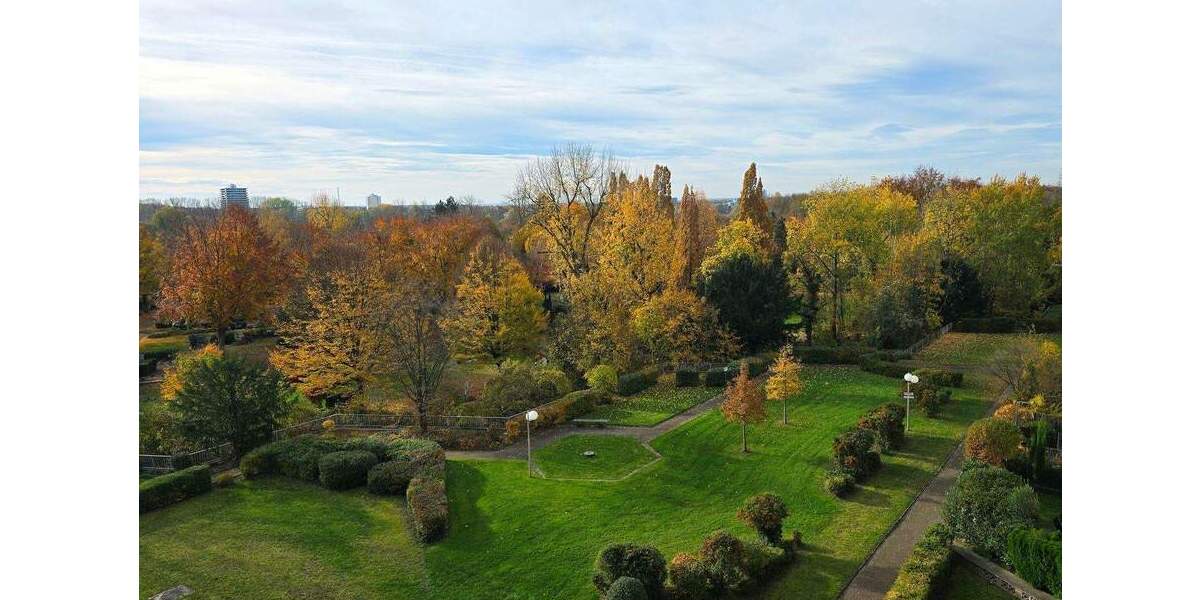 Etagenwohnung Köln Westhoven - 3 Zimmer, 96 m&sup2;, 1.400&euro; | Angebot:25361837