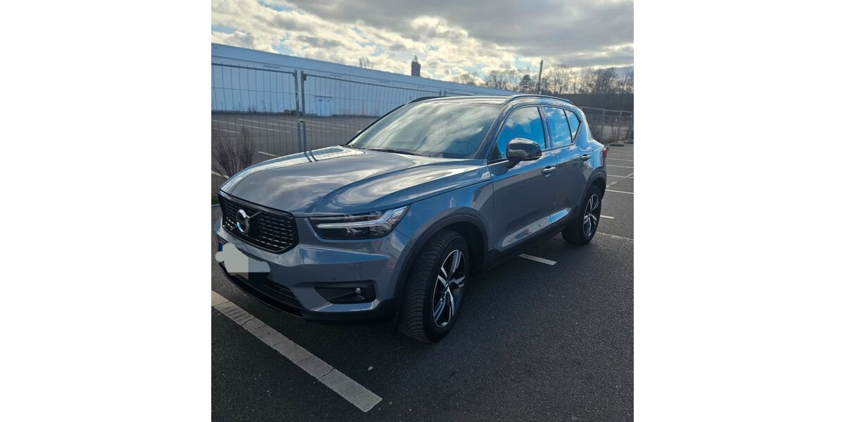 Volvo XC40 56.500 km 24.700 &euro; Köln 51145