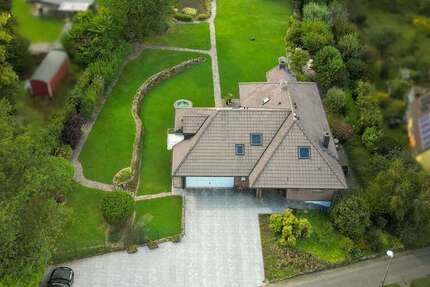 Haus Kürten - 5 Zimmer, 215 m&sup2;, 840.000&euro; | Angebot:27043184