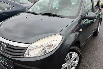 Dacia Sandero 172.000 km 3.550 € Erftstadt 50374