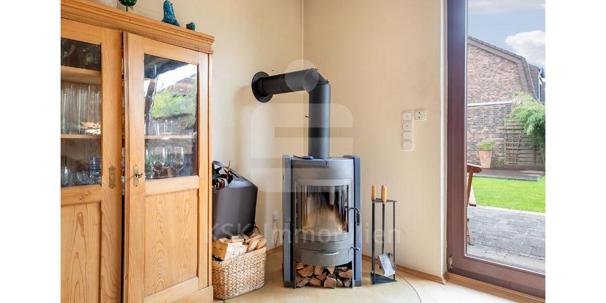 Doppelhaushälfte Pulheim - 4 Zimmer, 168 m&sup2;, 2.352&euro; | Angebot:26256583