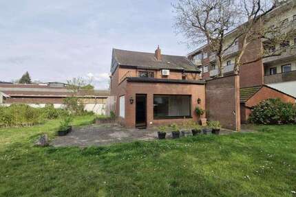 Haus Köln Mülheim - 4 Zimmer, 138 m&sup2;, 1.950&euro; | Angebot:26319251