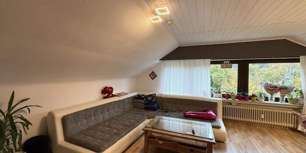 Etagenwohnung Sankt Augustin / Birlinghoven Birlinghoven - 3 Zimmer, 73 m&sup2;, 225.000&euro; | Angebot:25660635
