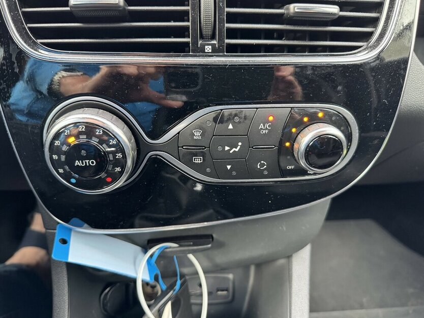 Renault Clio Cargo 2-Si. Klima Navi ServNeu Temp.1Hd EU6 100.000 km 7.250 € Erftstadt 50374