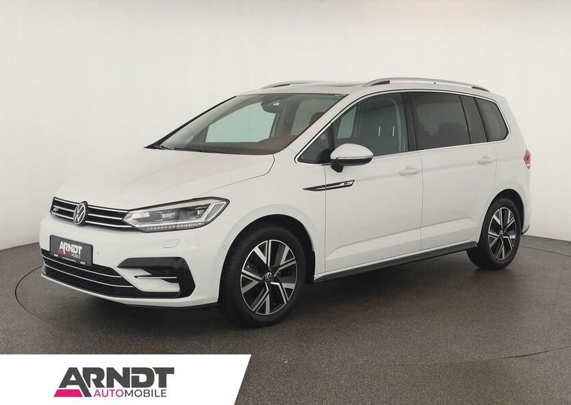 VW Touran 14.700 km 39.984 € Neuss 41464