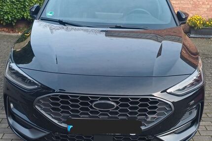 Ford Focus 7.500 km 33.500 &euro; Köln 51061