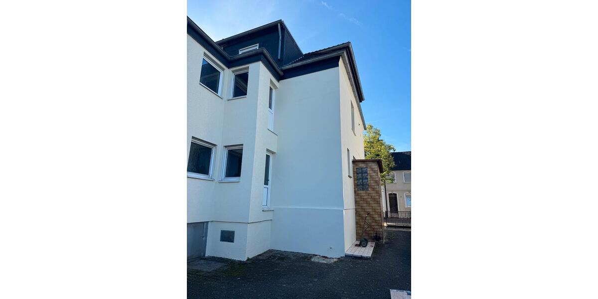 Doppelhaushälfte Siegburg - 7 Zimmer, 180 m&sup2;, 1.600&euro; | Angebot:25237395