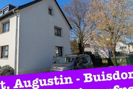 Charmantes Zweifamilienhaus mit großem Garten