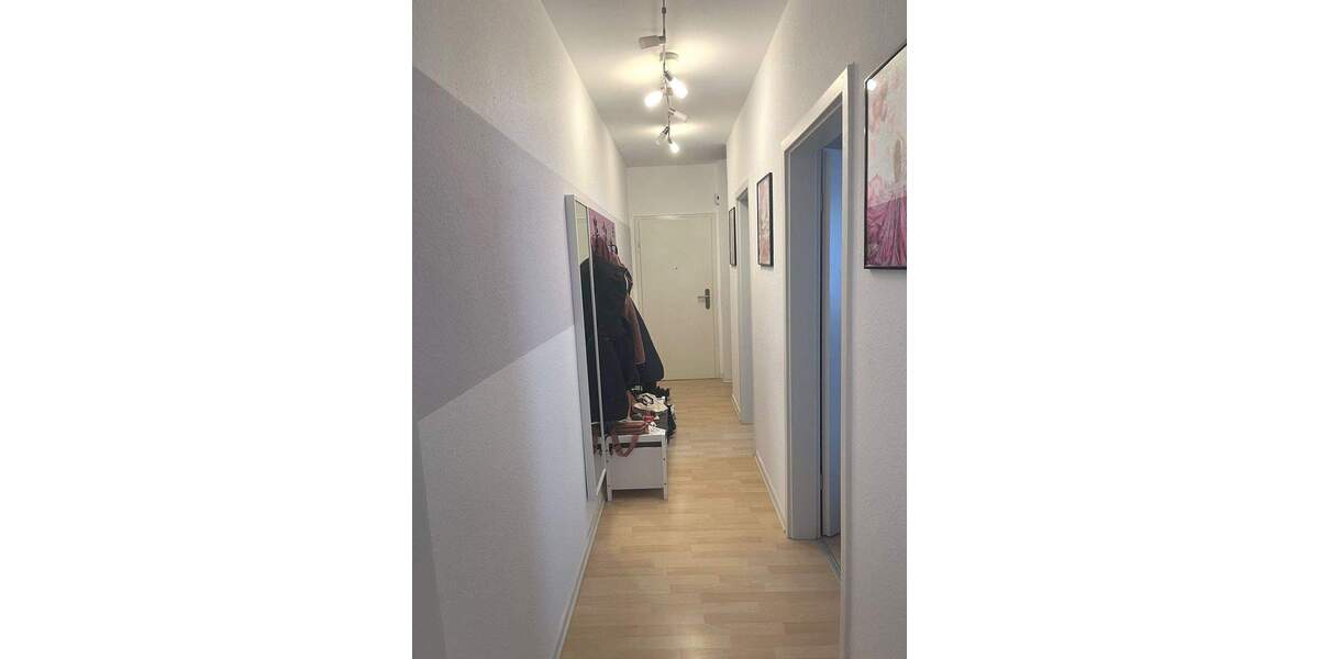 Etagenwohnung Bergisch Gladbach Refrath - 2 Zimmer, 68 m&sup2;, 745&euro; | Angebot:25248946