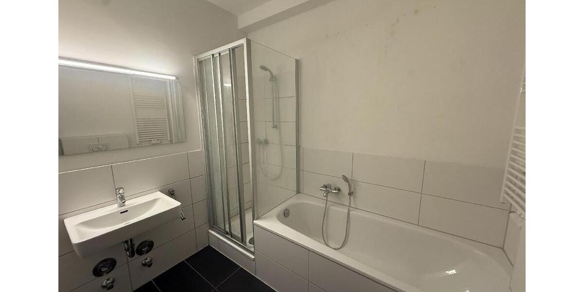 Loft - Studio - Atelier Solingen Aufderhöhe - 2 Zimmer, 102 m&sup2;, 1.428&euro; | Angebot:25416447