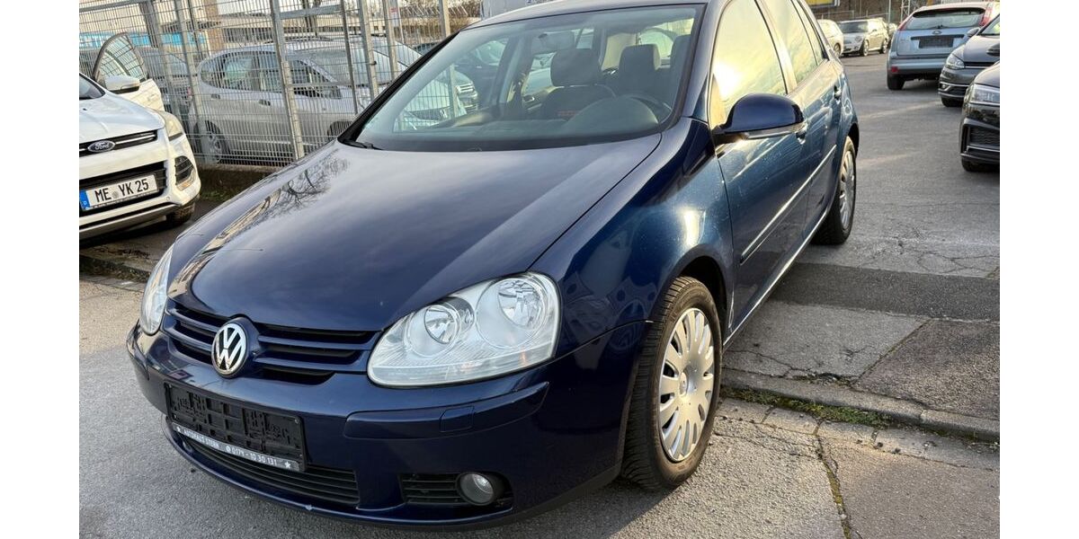 VW Golf 155.000 km 3.550 &euro; Hilden 40721