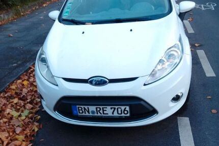 Ford Fiesta 181.000 km 3.800 € Bonn 53119