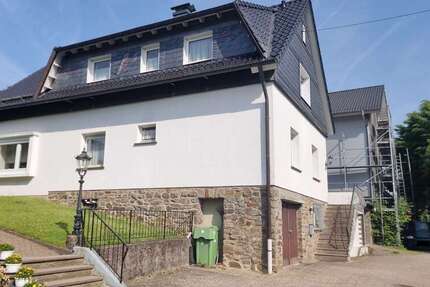 Haus zum Kaufen in Wipperfürth 347.000 € 160 m² 8 zimmer