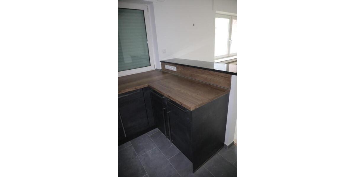 Moderne Wohnung Direkte Köln-Nähe Ruhig+Zentral Garten Balkon Gästebäder Luxusküche Kino Parkplatz 4 zimmer