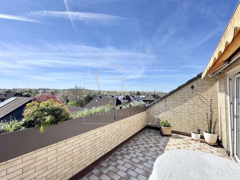 Wohnung zum Kaufen in Hennef (Sieg) 259.000 € 81 m² 3 zimmer