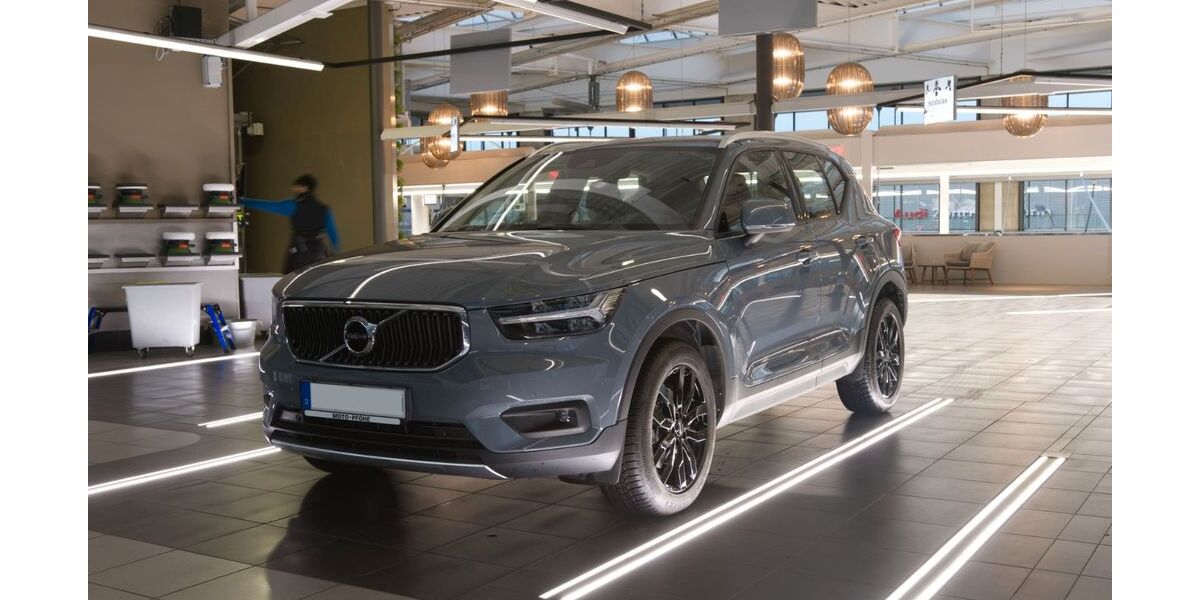 Volvo XC40 42.500 km 24.630 &euro; Bonn 53123