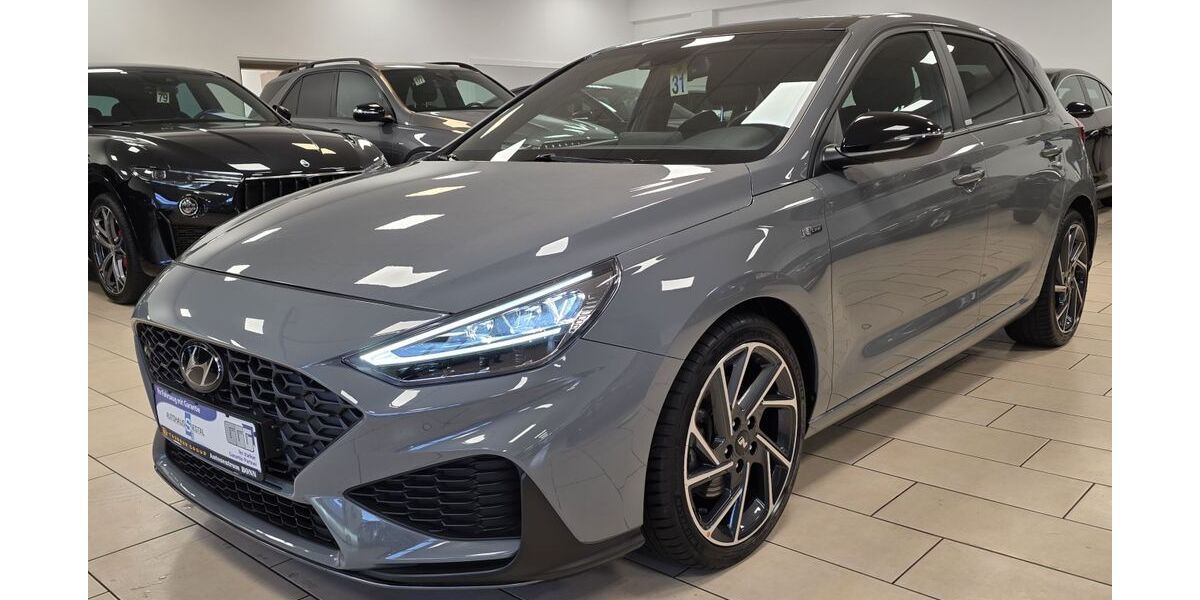 Hyundai i30 29.860 km 21.450 &euro; Bonn 53227