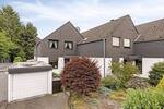Ihr neues Zuhause mit Wohlfühlfaktor - Gartenidylle, Kamin & Top-Lage!