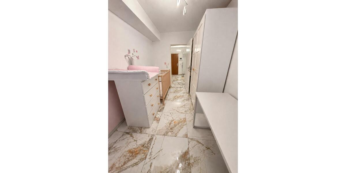 Etagenwohnung Köln Nippes - 3 Zimmer, 72 m&sup2;, 349.000&euro; | Angebot:27002444