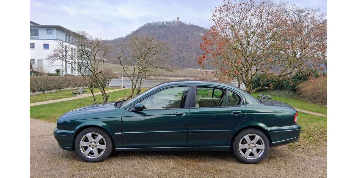 Jaguar X-Type 155.500 km 5.555 &euro; Bonn 53179