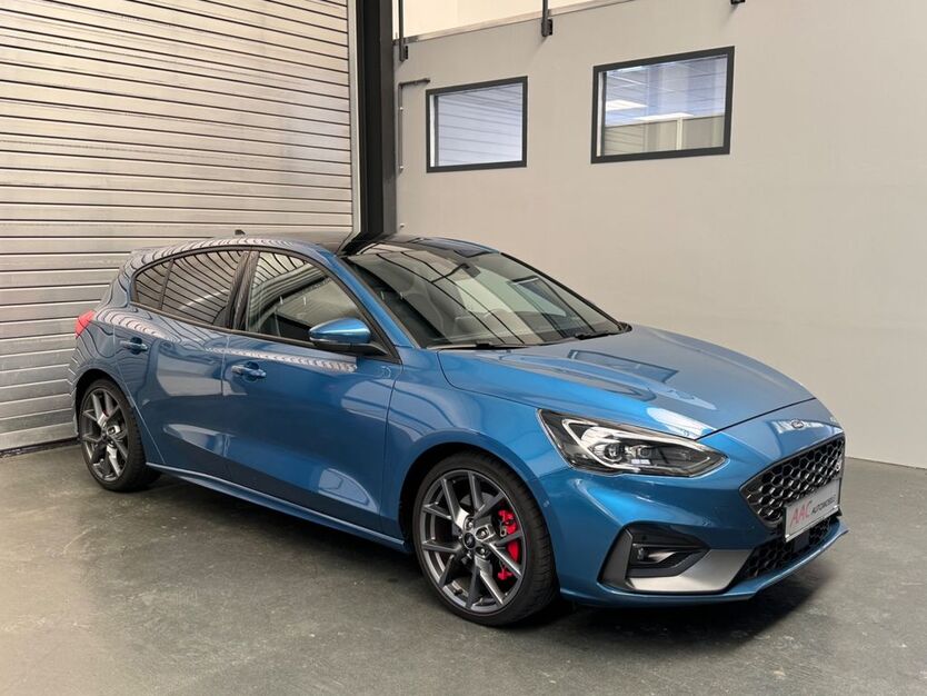 Ford Focus 24.000 km 26.950 € Erftstadt 50374