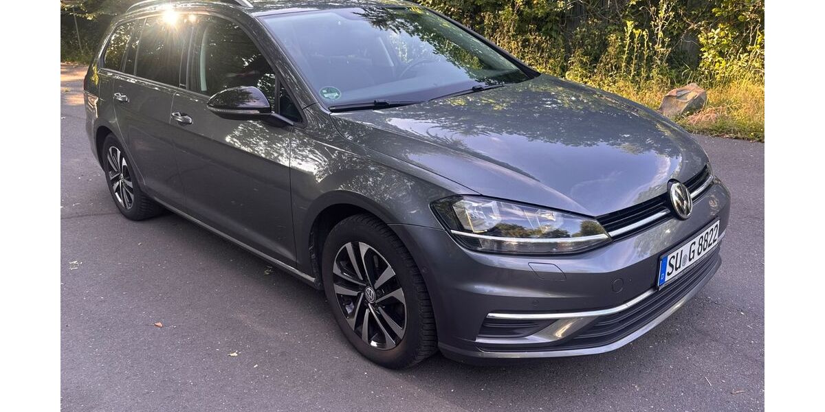 VW Golf 118.500 km 12.899 &euro; Troisdorf 53842