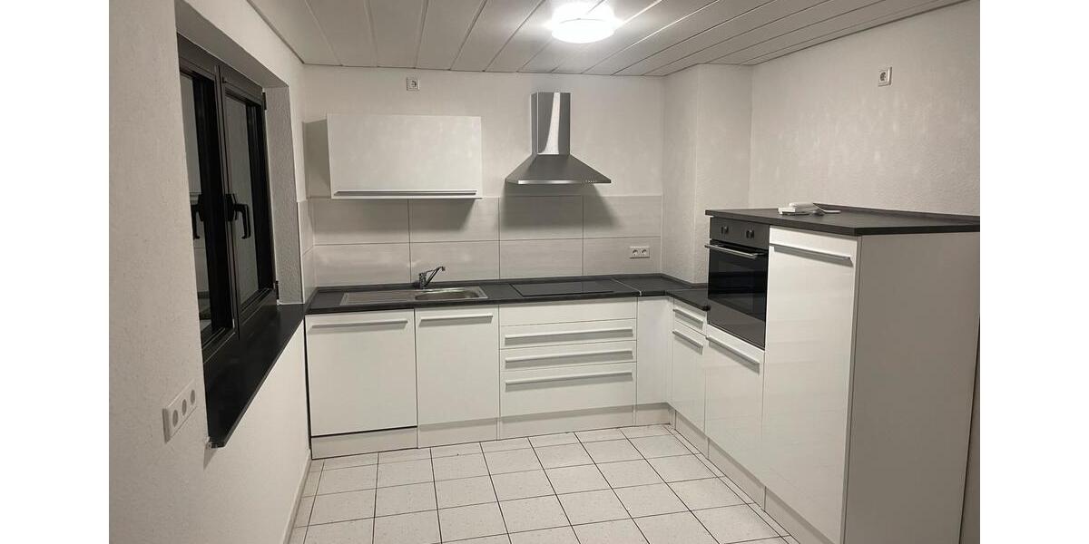Dachgeschoßwohnung Langenfeld (Rheinland) - 2 Zimmer, 64 m&sup2;, 850&euro; | Angebot:27581335